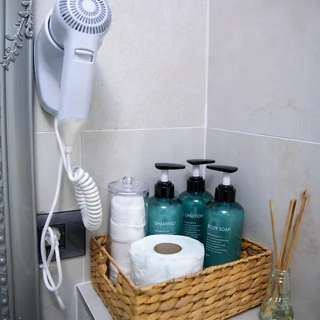 Apartment Anais Seafront Right On The Mamaia