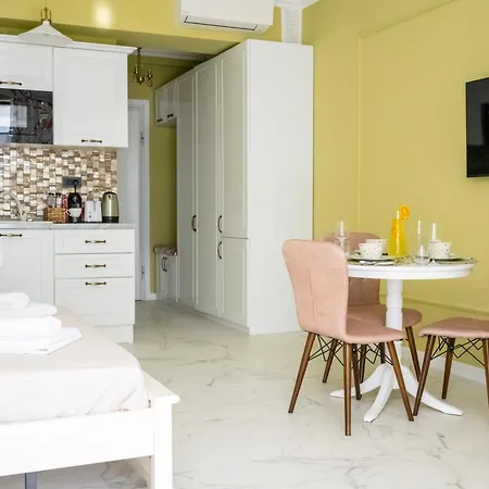 Apartment Anais Seafront Right On The