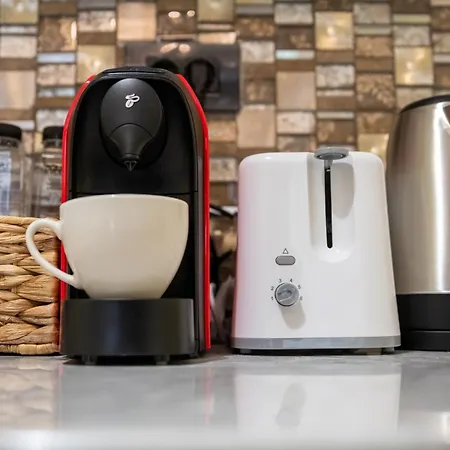 Apartment Anais Seafront Right On The Mamaia