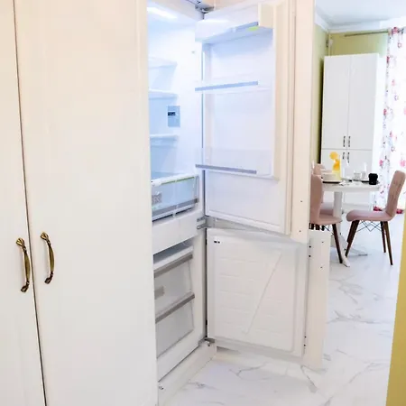 Anais Seafront Right On The